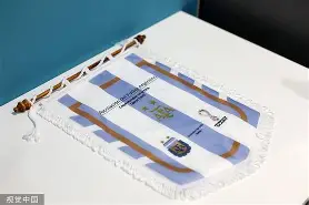 包含巴塞罗那今晚更衣室发声,志在欧冠名次提升,目标明确,临场指挥获称赞的词条 包含巴塞罗那今晚更衣室发声,志在欧冠名次提升,目标明确,临场指挥获称赞的词条